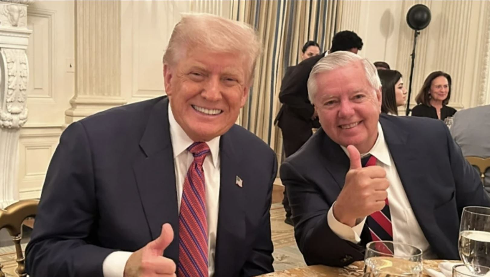 Дональд Трамп и Линдси Грэм. Фото из Х сенатора