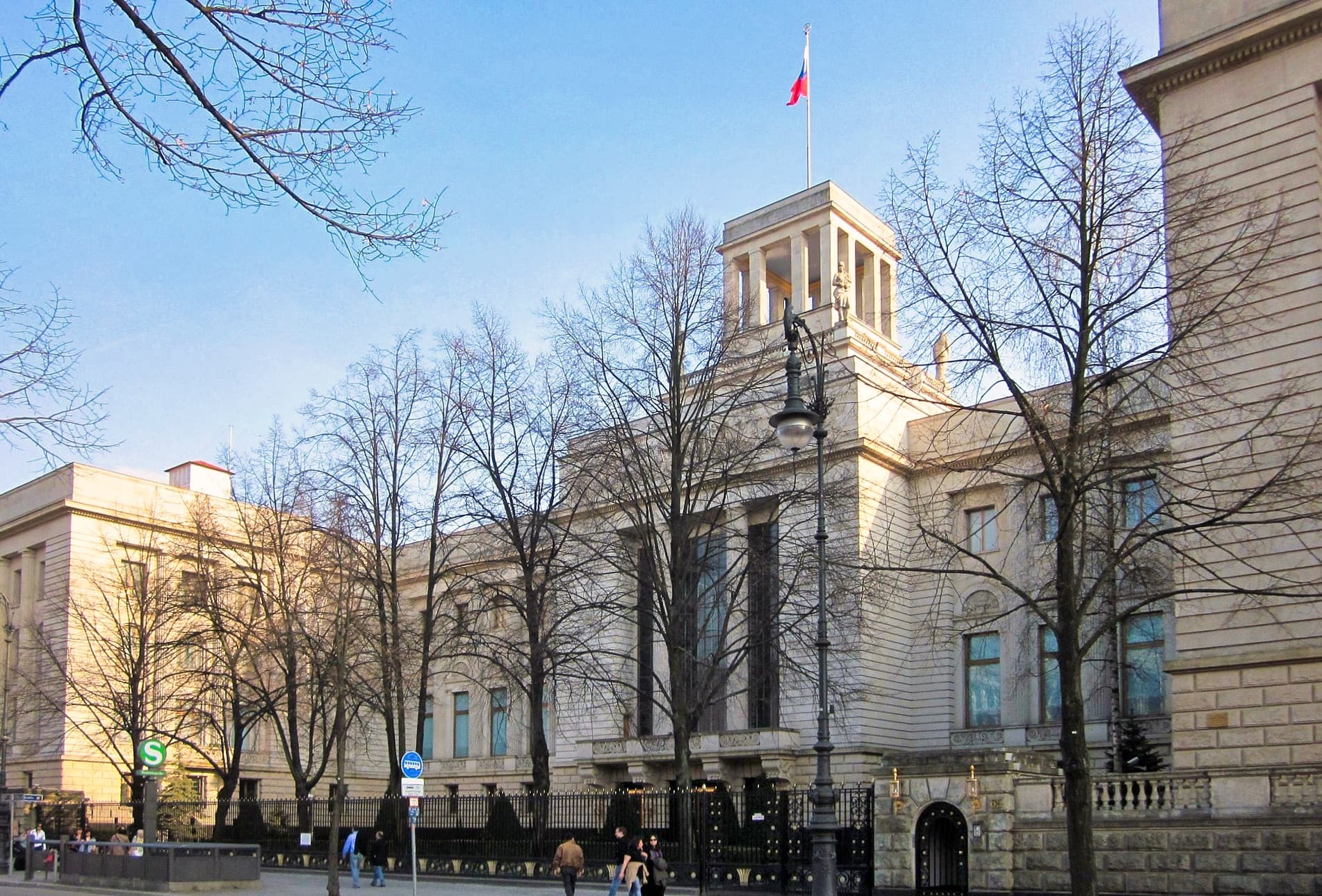 Российское посольство в Берлине. Фото: Jörg Zägel 