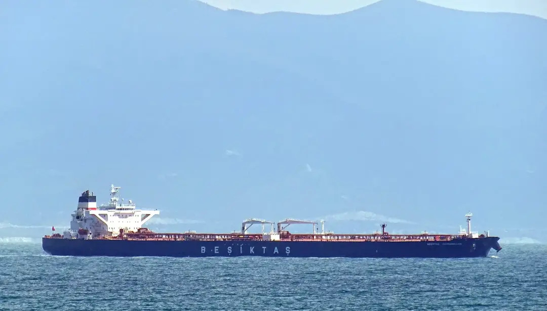 The damaged tanker Altura, formerly known as Besiktas Dardanelles. Photo: MarineTraffic
