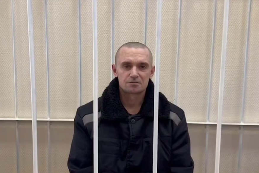 Украинец Николай Чебан в суде: его обвинили в «терроризме» за участие в боевых действиях в Курской области и приговорили к 16 годам лишения свободы. Фото: СК