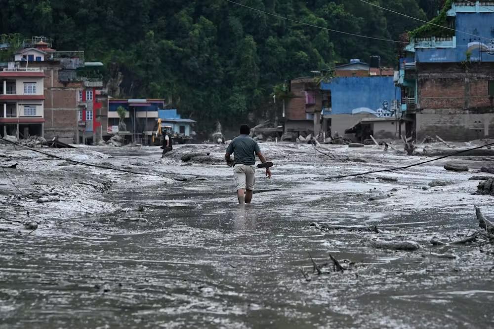 ネパール、洪水で死者1000人超