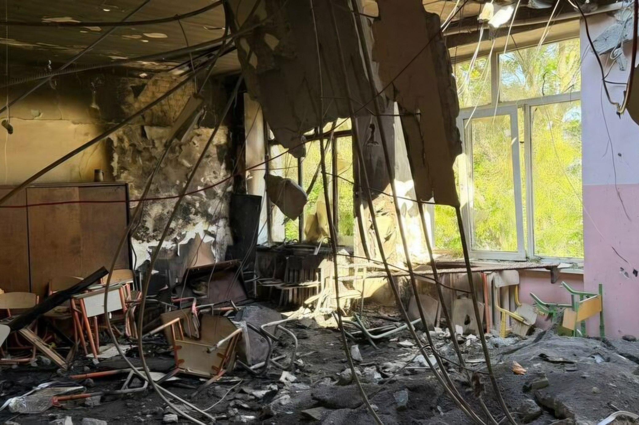 Три человека погибли в Киеве при ударе; Зеленский заявил об отсутствии предупреждения