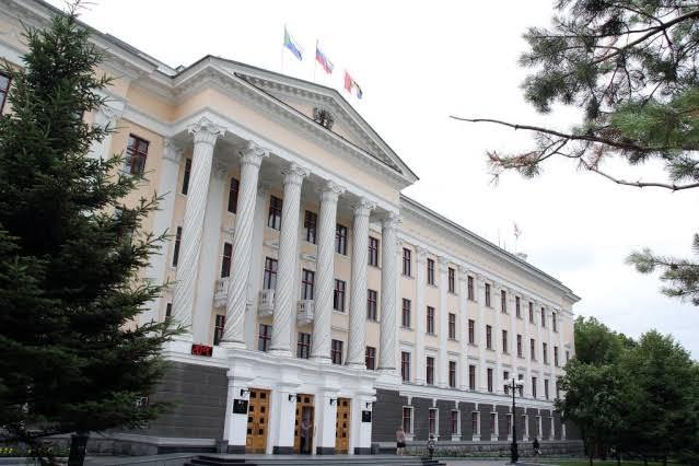 В столице региона России после отставки мэра отменили прямые выборы главы города