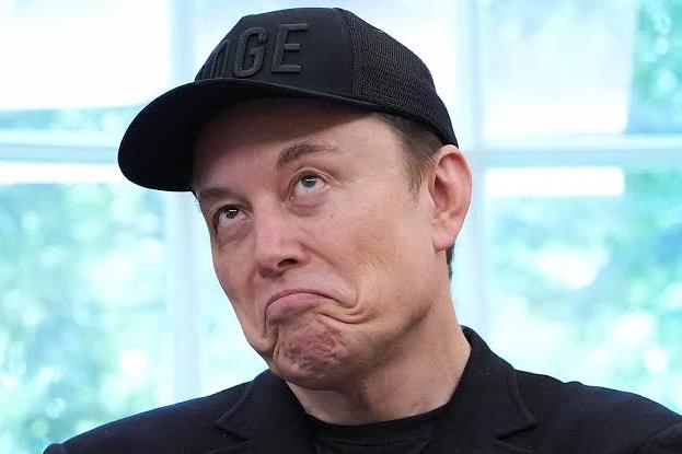 Musk accuses Ukraine of violating Starlink terms over drone strikes
