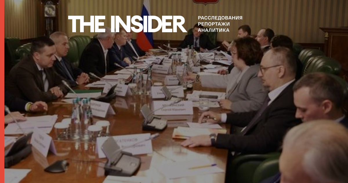 Russian Government Assures Sufficient Fuel, Citing Hoarding as Cause for Queues. Crisis Affects Over 80 Regions in Russia